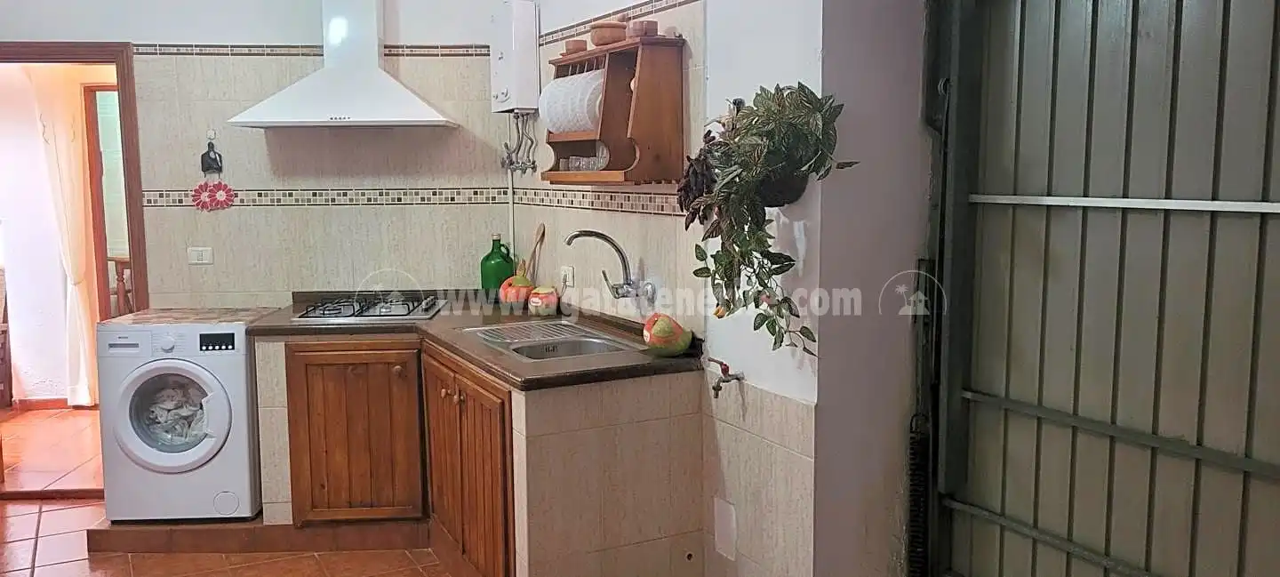 Country homes for sale in Chío