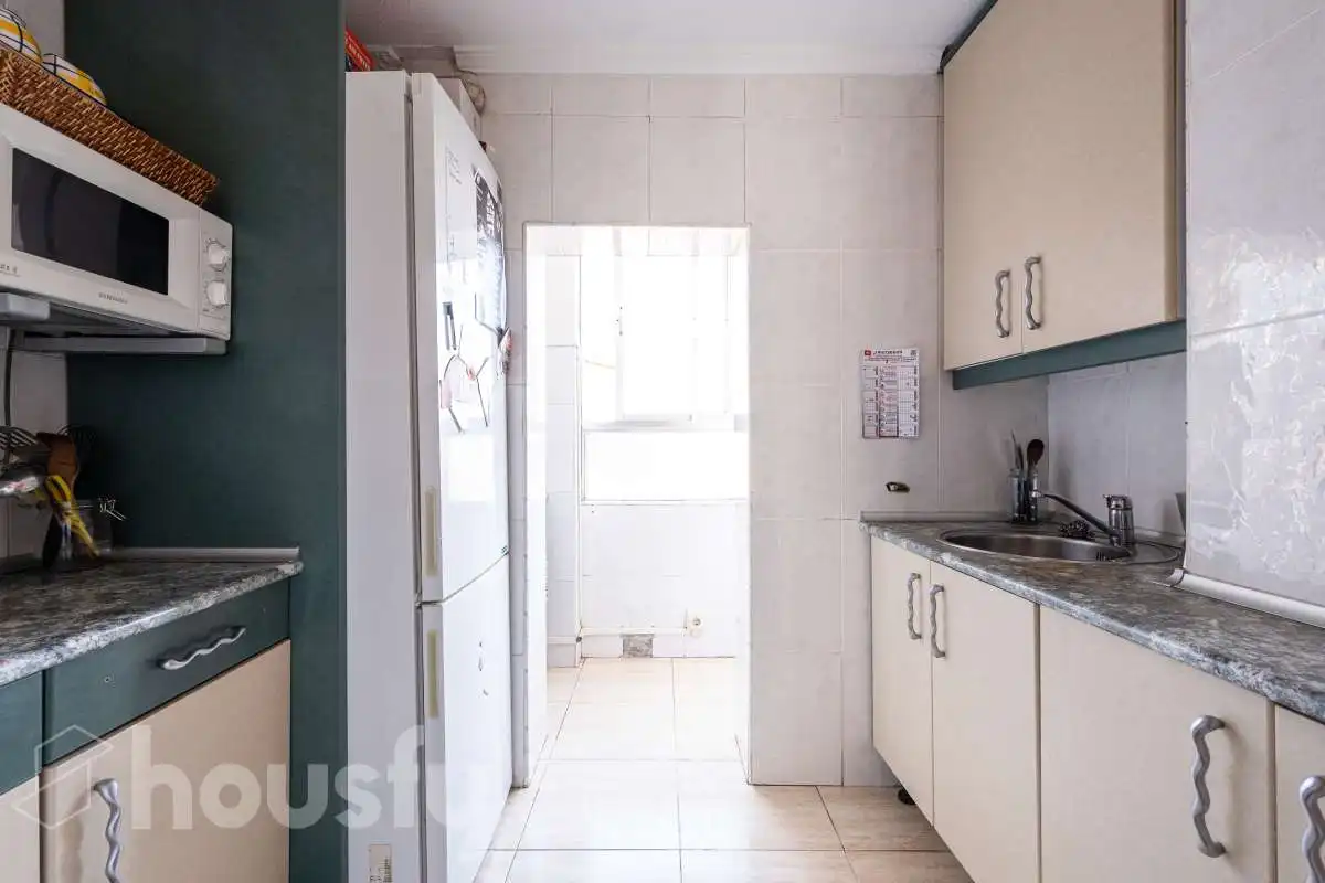 Küche von Wohnung zur Miete in Latina