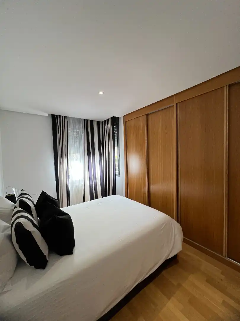 Dormitori de Casa o xalet en venda en Loeches amb Calefacció, Jardí privat i Terrassa