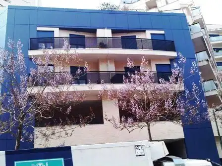 Individual to rent in Carrer de la Canal de Navarrés 451, imagen 4