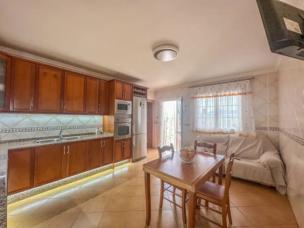 Chalet con piscina en venta en Camino de Beniel, imagen 11