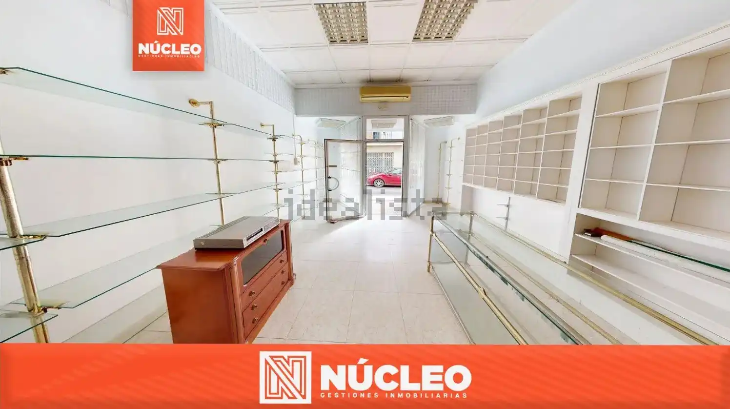 Local comercial en venda a Calle San Benito