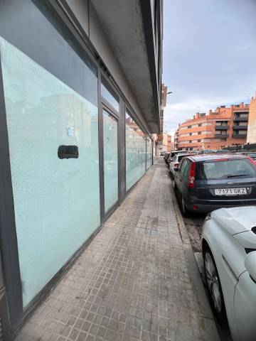 Local comercial en Alquiler en Carrer de Sarret i Arbós, 41 en Poble Nou