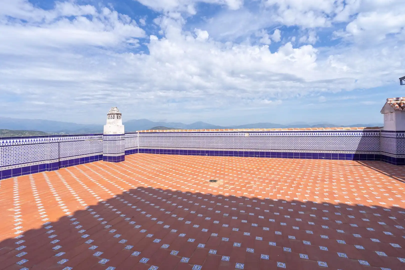 Terrasse von Dachboden zur Miete in Alhaurín El Grande mit Klimaanlage, Terrasse und Balkon