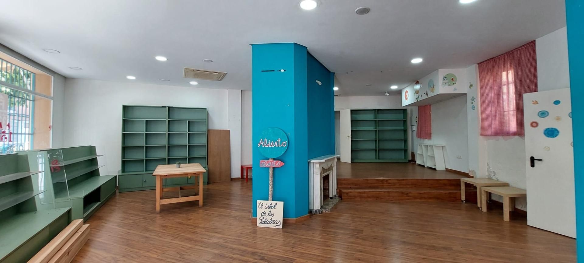 Local en venda a Barriada España - San Pedro