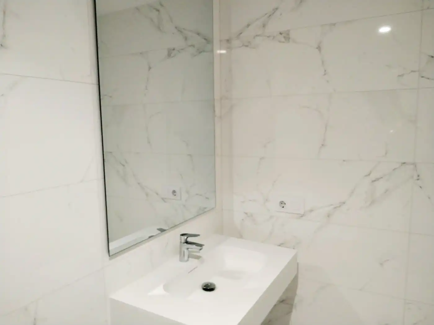 Badezimmer von Wohnung zur Miete in Riazor - Visma