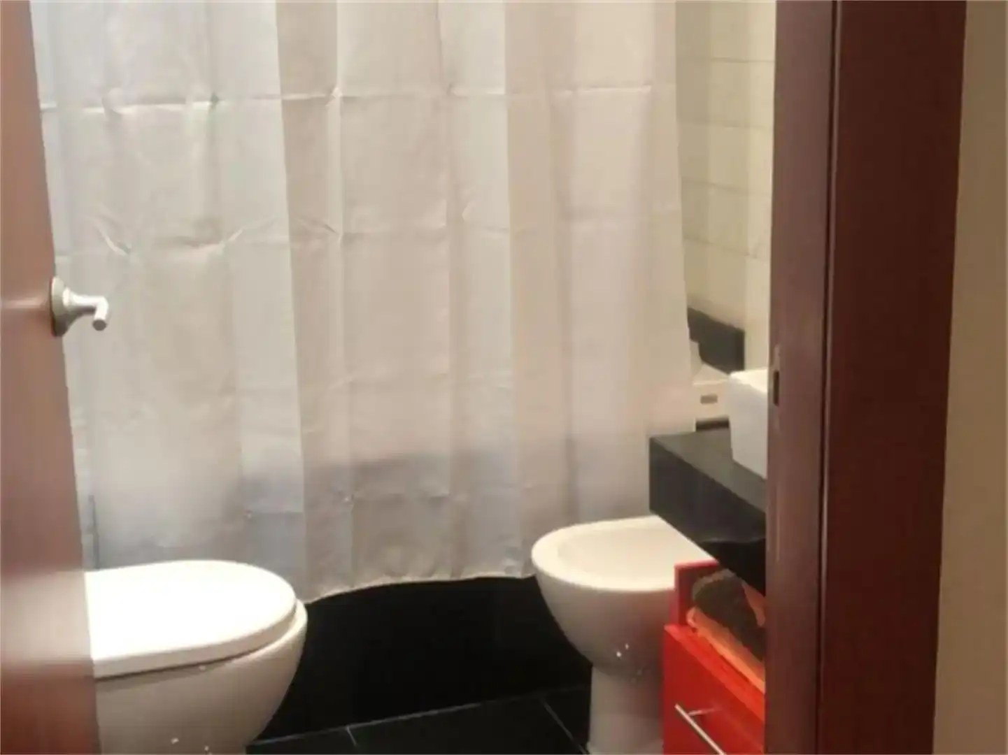Bany de Apartament en venda en Bilbao  amb Aire condicionat i Balcó