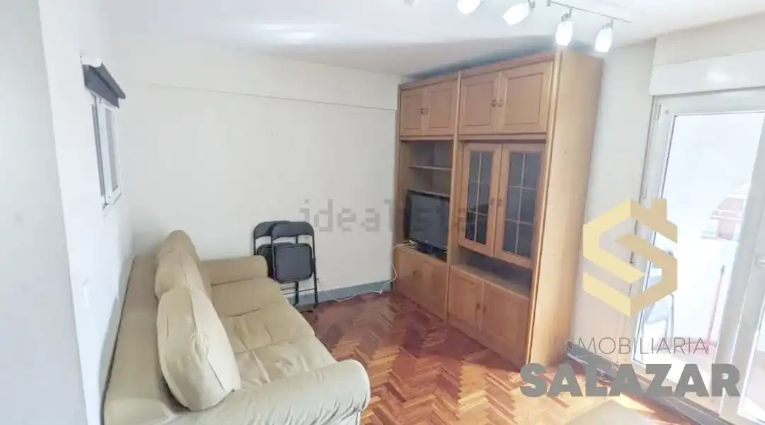 Flat with terrace to rent in Sabino Arana Etorbidea