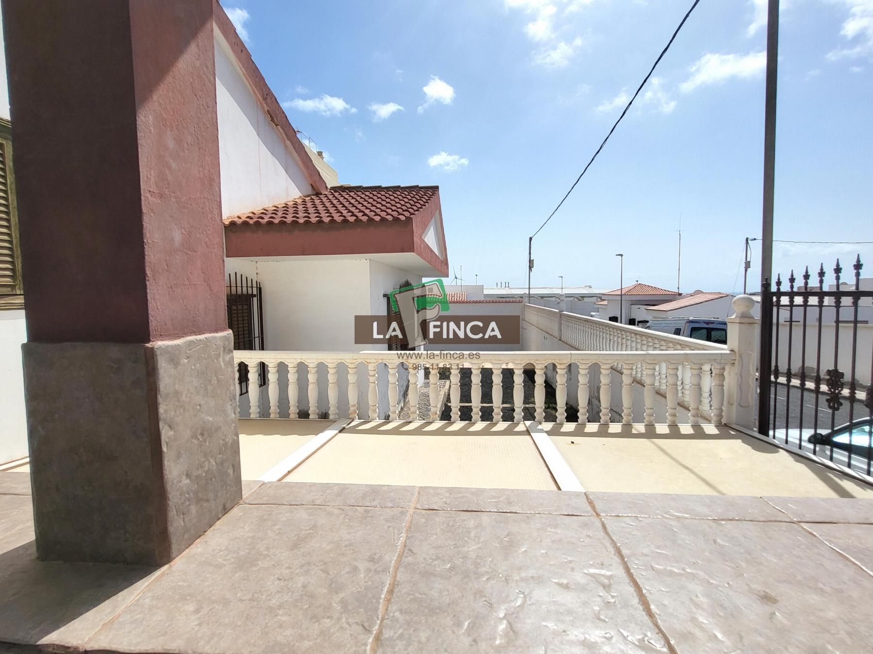 Exterior view of House or chalet for sale in Puerto del Rosario  with Heating and Terrace