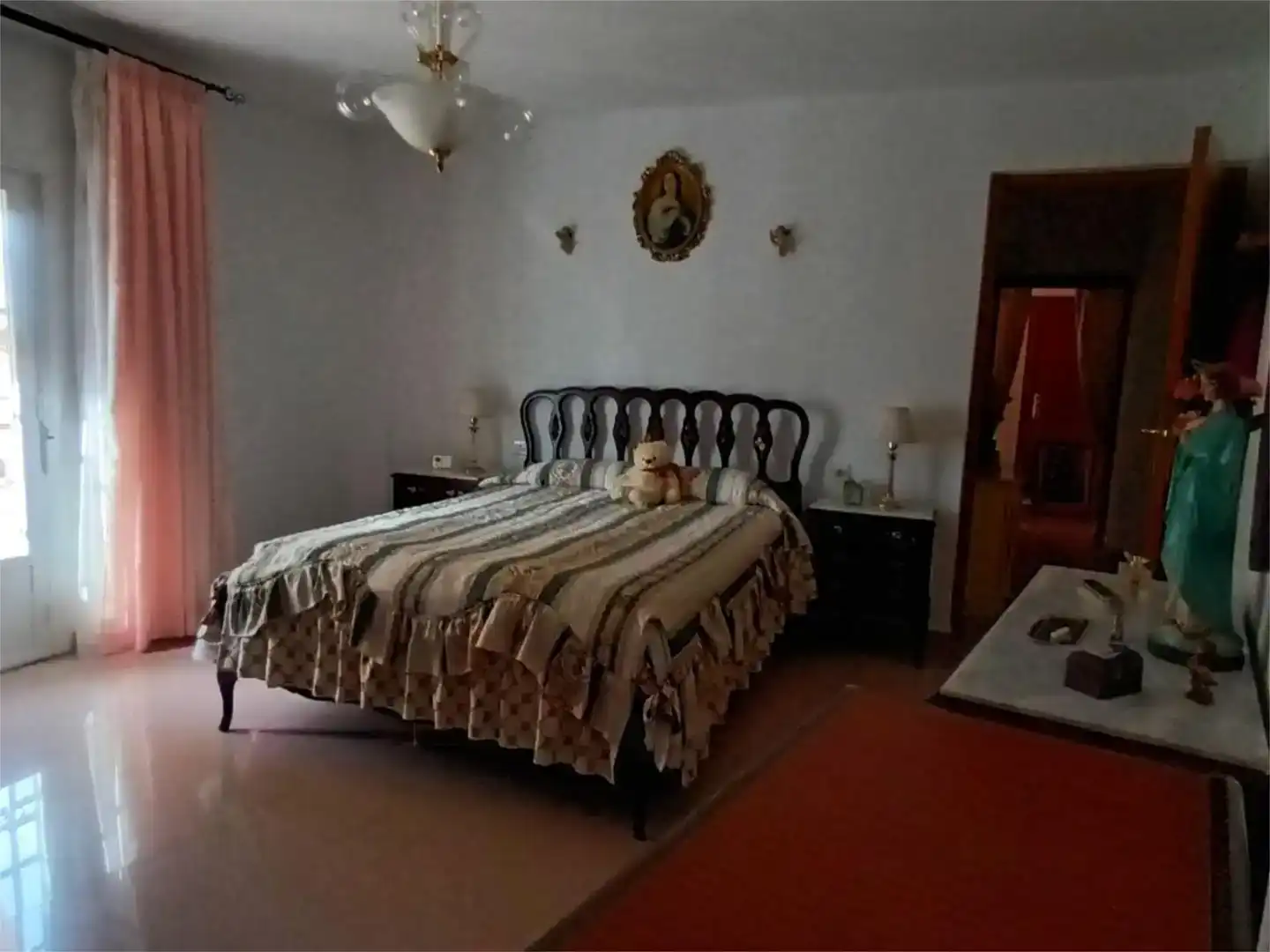 Dormitori de Casa adosada en venda en Úbeda