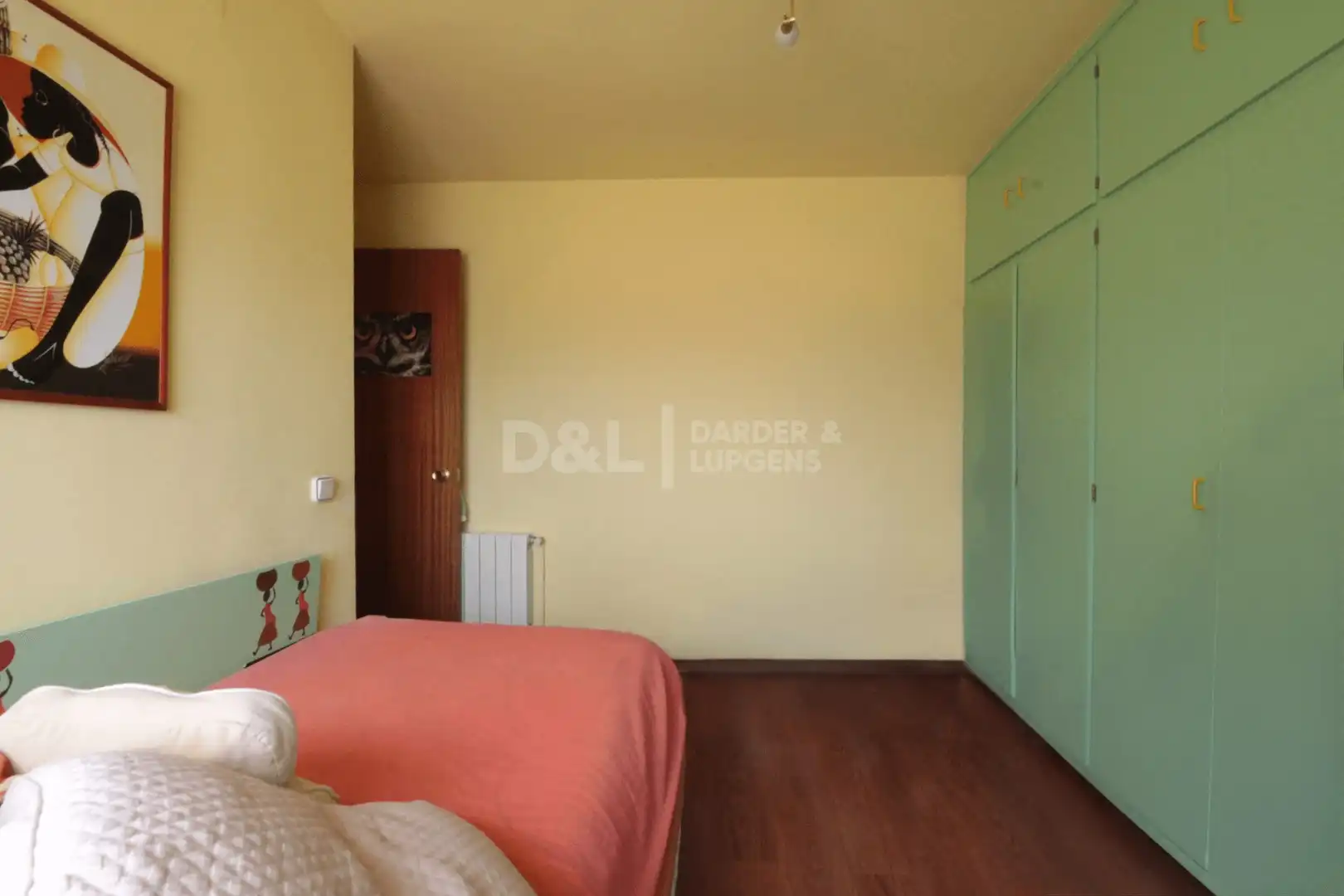 Habitación de Ático en venta en Vilanova i la Geltrú con Aire acondicionado, Calefacción y Terraza