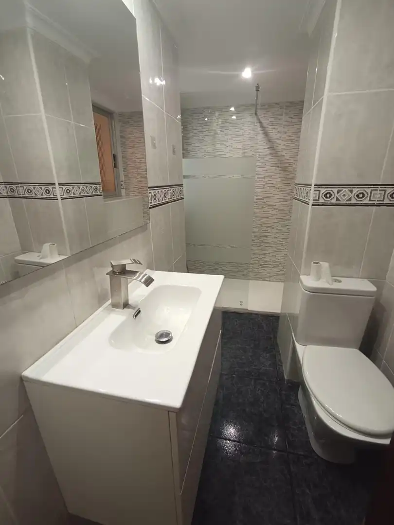 Bathroom of Flat for sale in Torrent