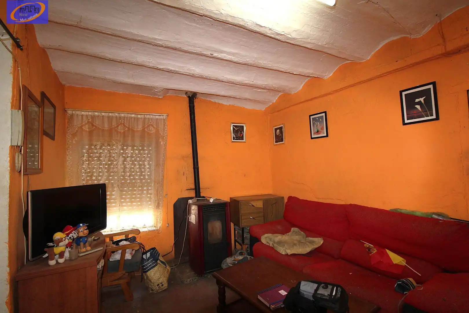 Living room of Houses for sale in Caudete de las Fuentes