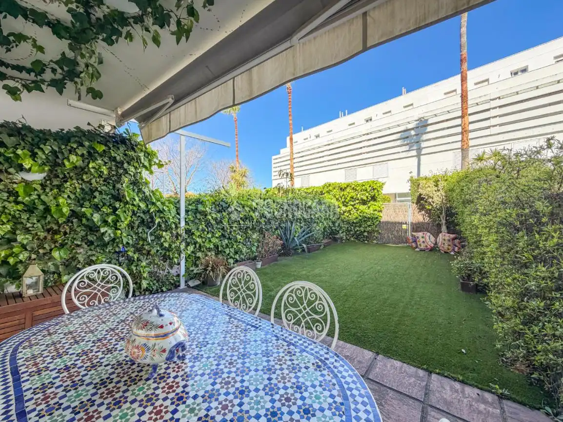 Terraza de Piso en venta en Rota con Aire acondicionado, Terraza y Trastero