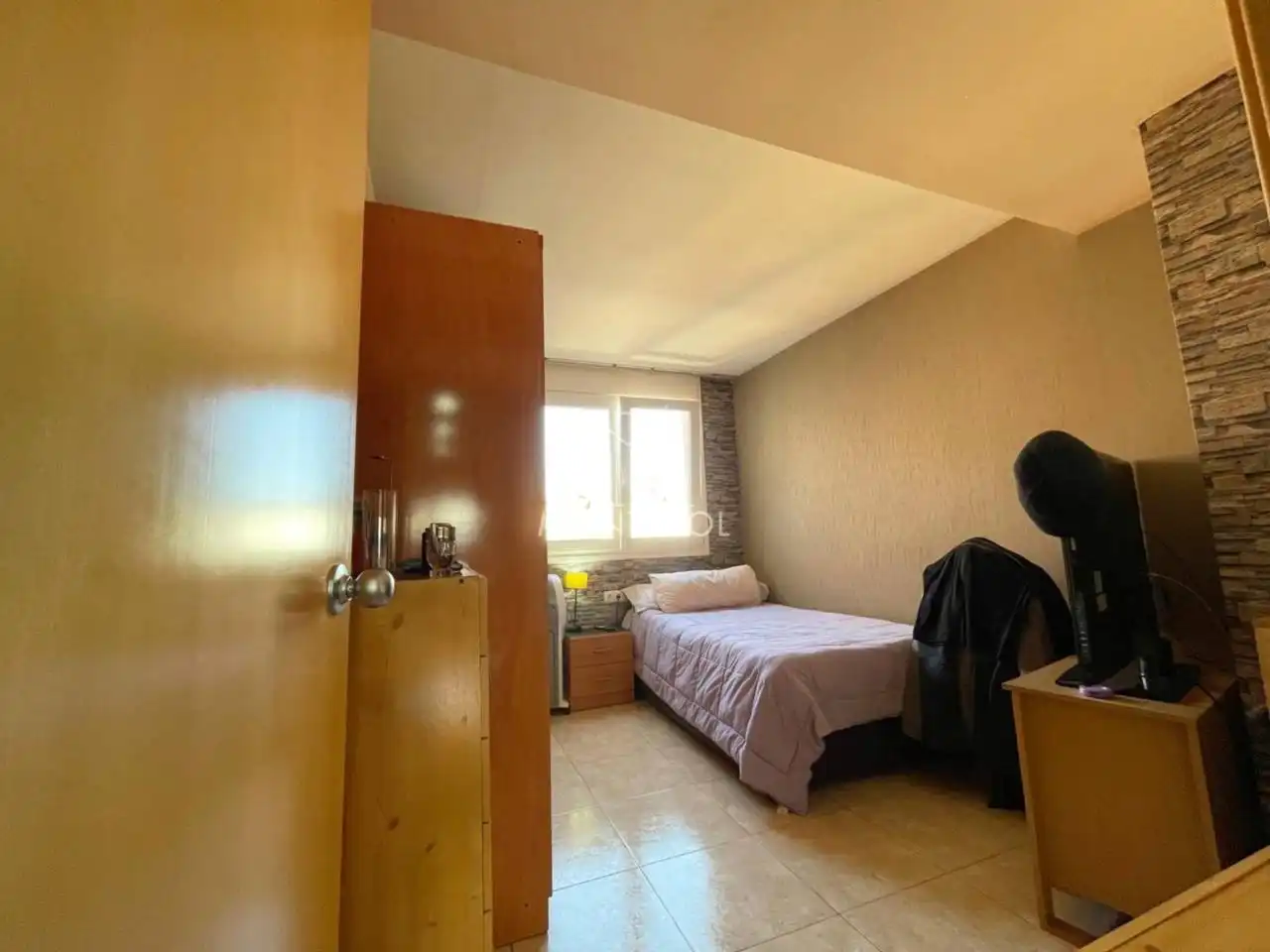 Habitación de Dúplex en venta en Rubí con Aire acondicionado, Calefacción y Terraza