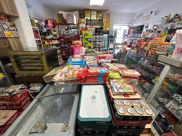 Local comercial en venda a Calle REPULLES Y VARGAS