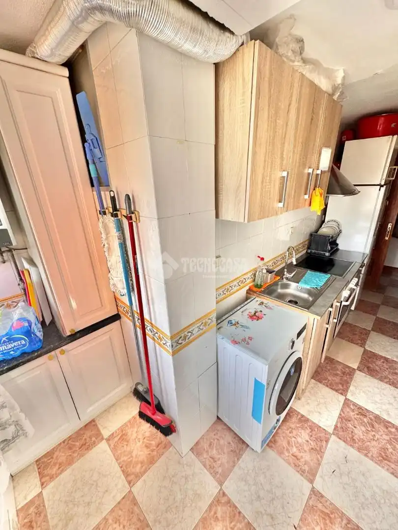 Kitchen of Flat for sale in Fuenlabrada  with Air Conditioner and Terrace