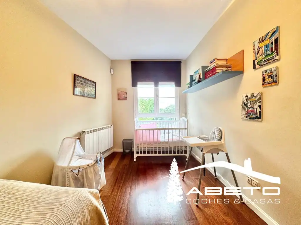 Dormitori de Casa o xalet en venda en Ciudalcampo