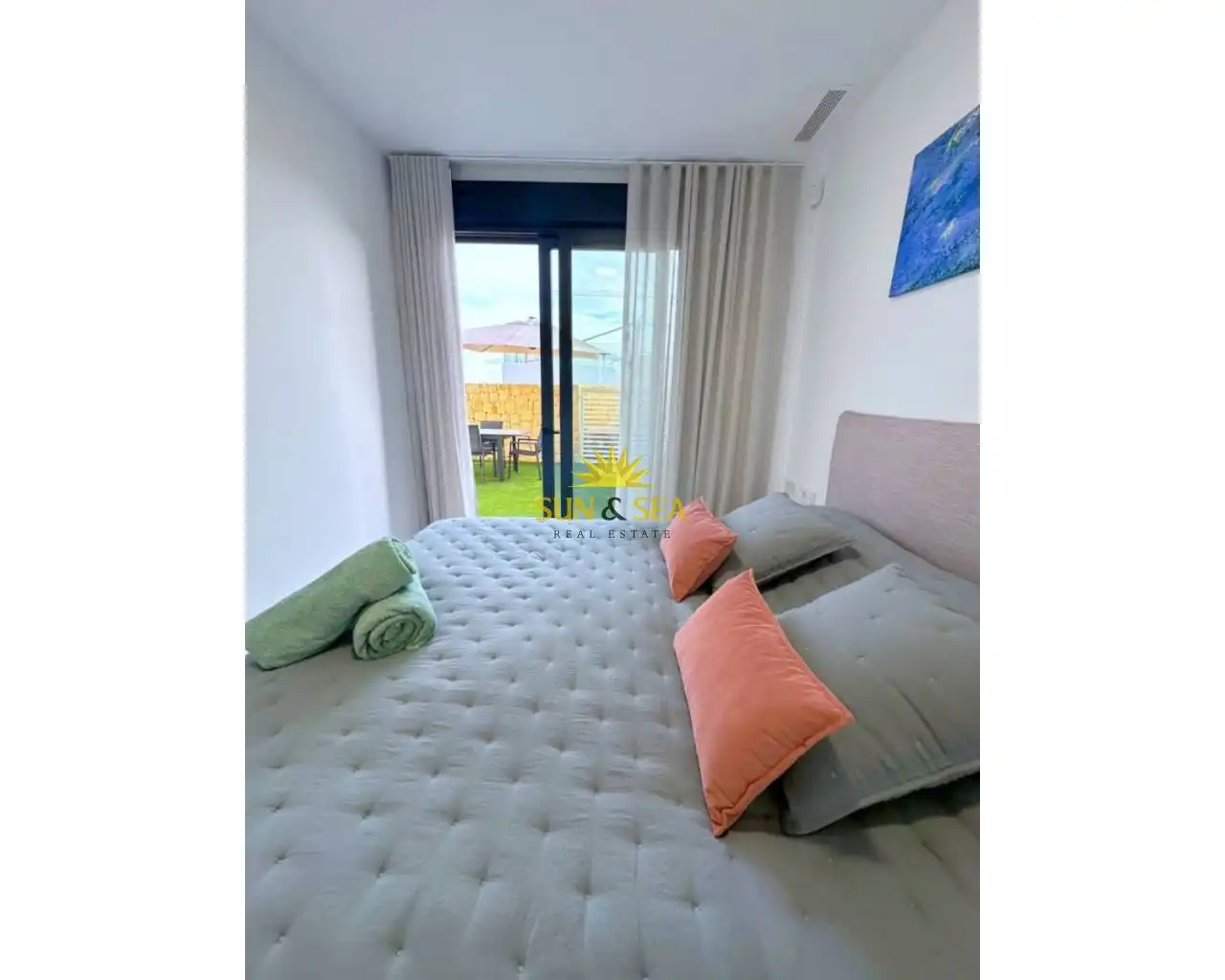Habitación de Planta baja de alquiler en Finestrat con Aire acondicionado, Calefacción y Terraza