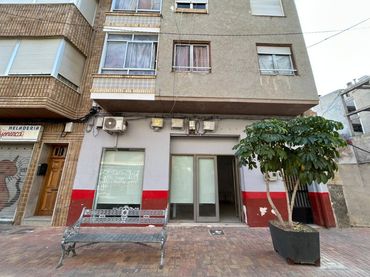 Business premises to rent in C. RamÃ³n y Cajal