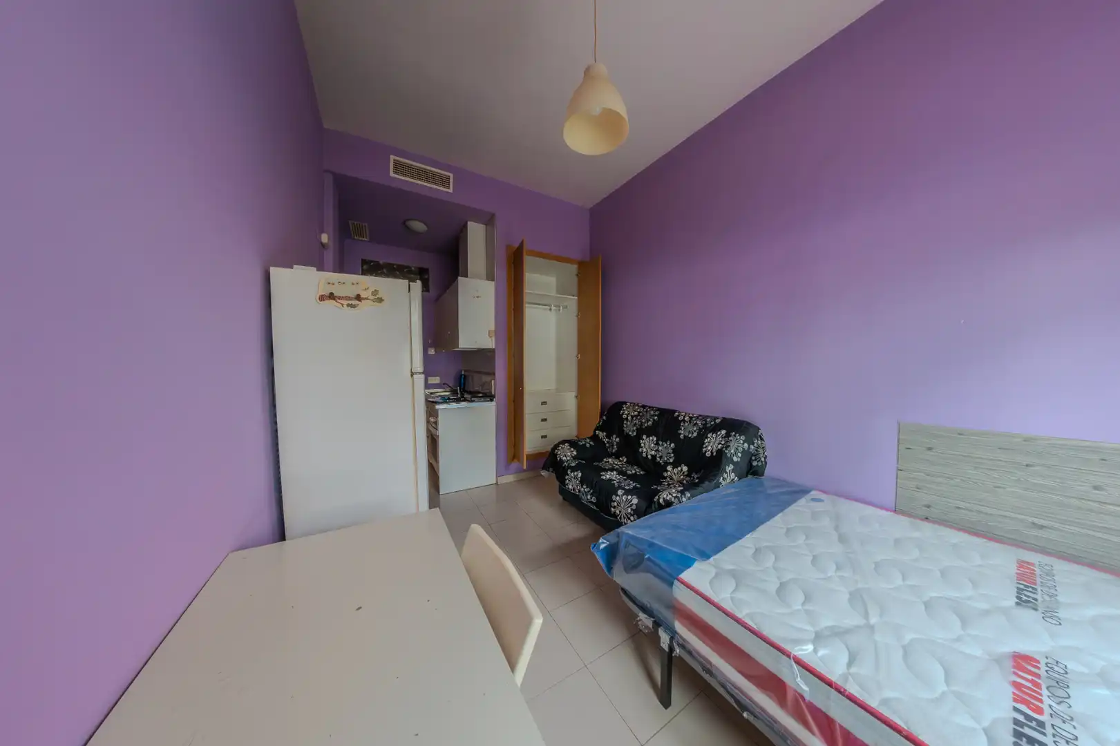 Habitación de Estudio de alquiler en Murcia con Trastero y Amueblado