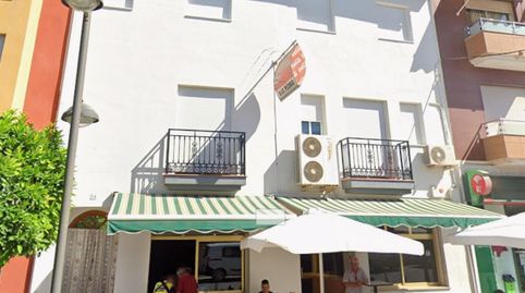 SE VENDE VIVIENDA CON BAR