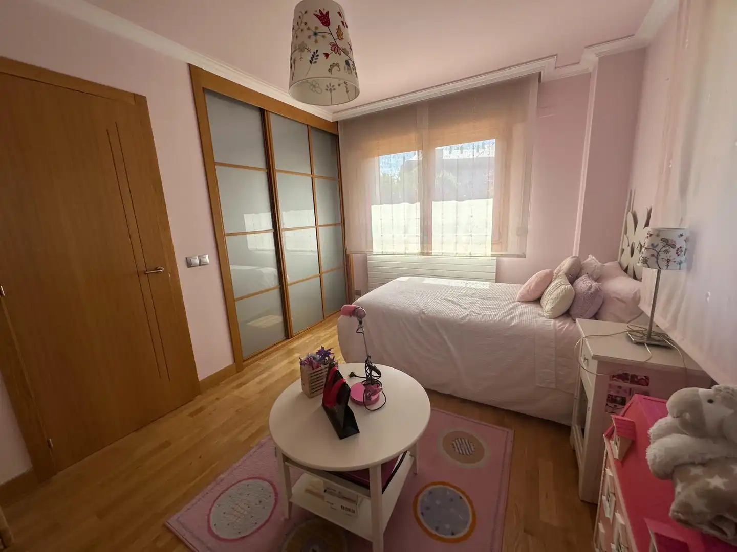 Habitación de Casa o chalet en venta en Jaca con Calefacción, Jardín privado y Parquet
