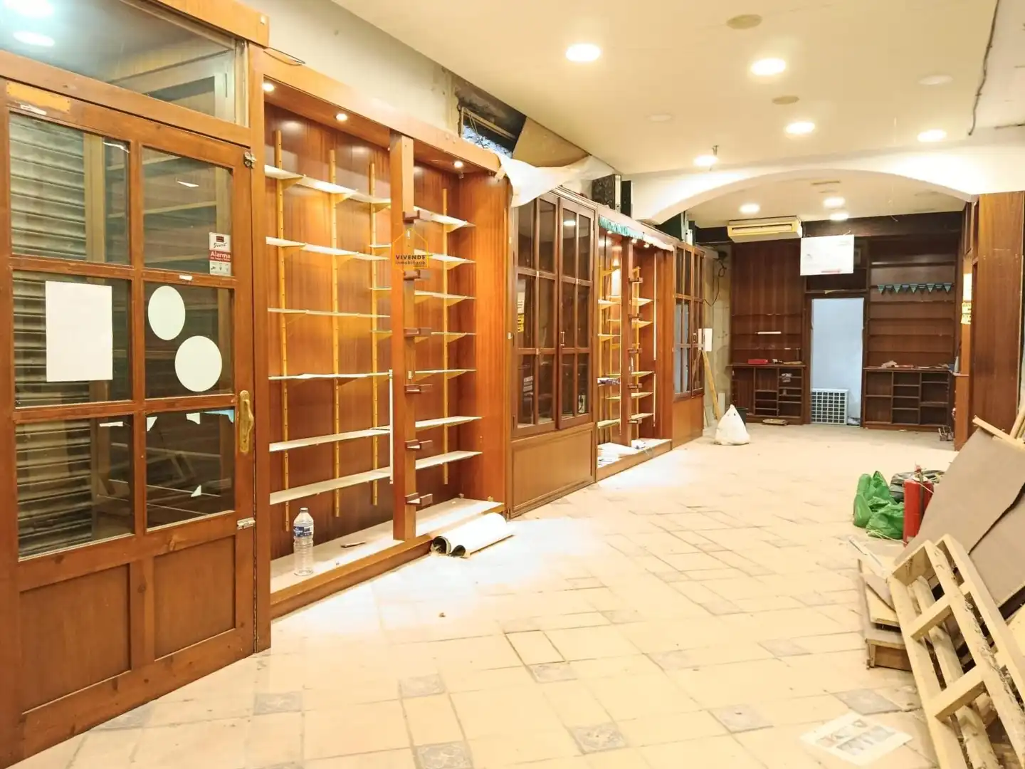 Local en venta en San Mateo