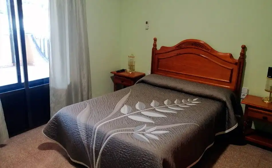 Dormitori de Edifici en venda en Almuradiel