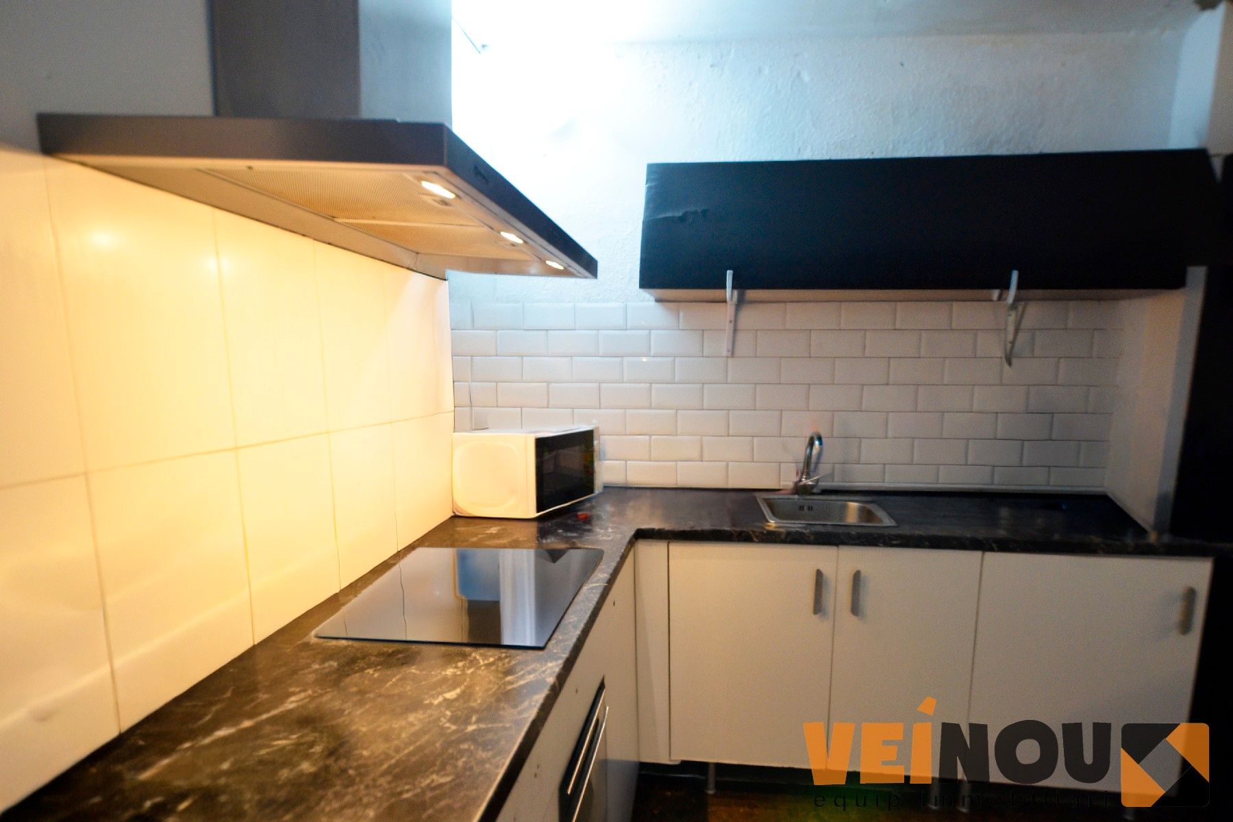 Kitchen of Premises for sale in  Barcelona Capital