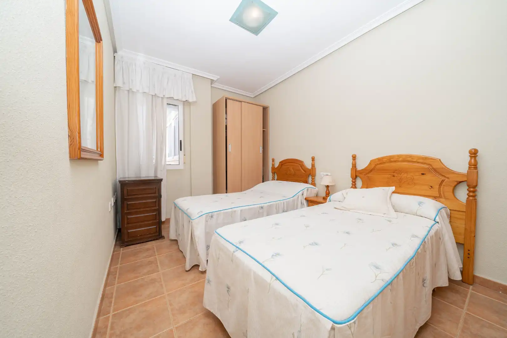 Dormitori de Pis en venda en Pilar de la Horadada amb Terrassa i Moblat