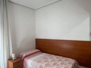 Bedroom of Flat to rent in Bilbao   with Heating, Furnished and Oven