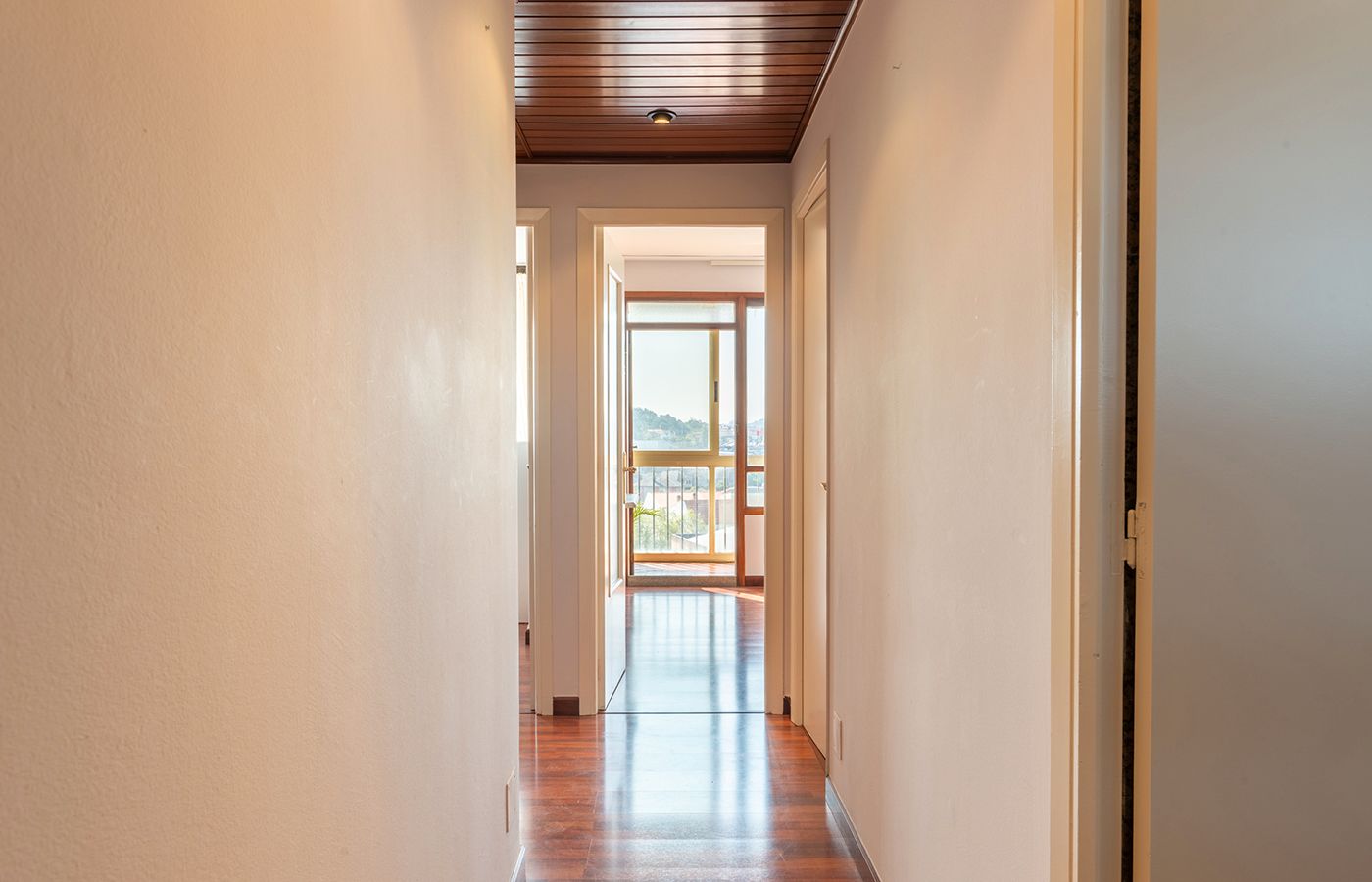 Pis en venda en Oleiros amb Parquet, Terrassa i Moblat