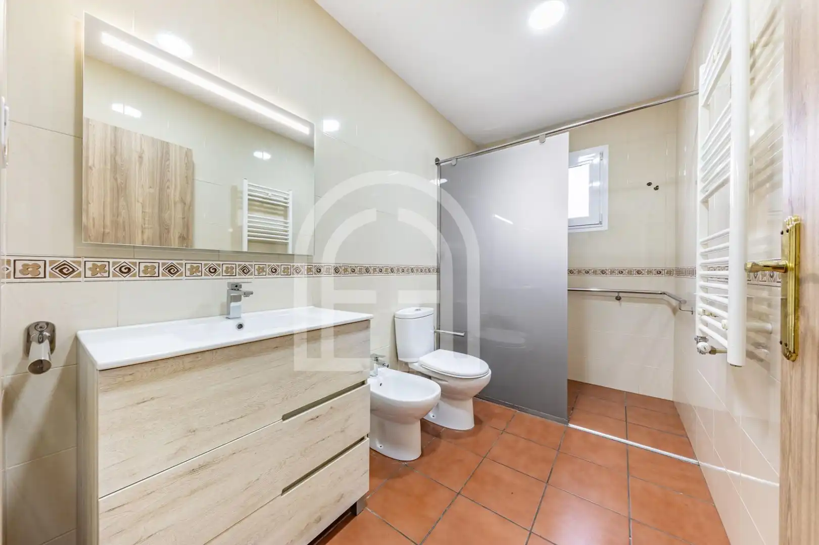 Bany de Casa o xalet en venda en Martorelles amb Moblat