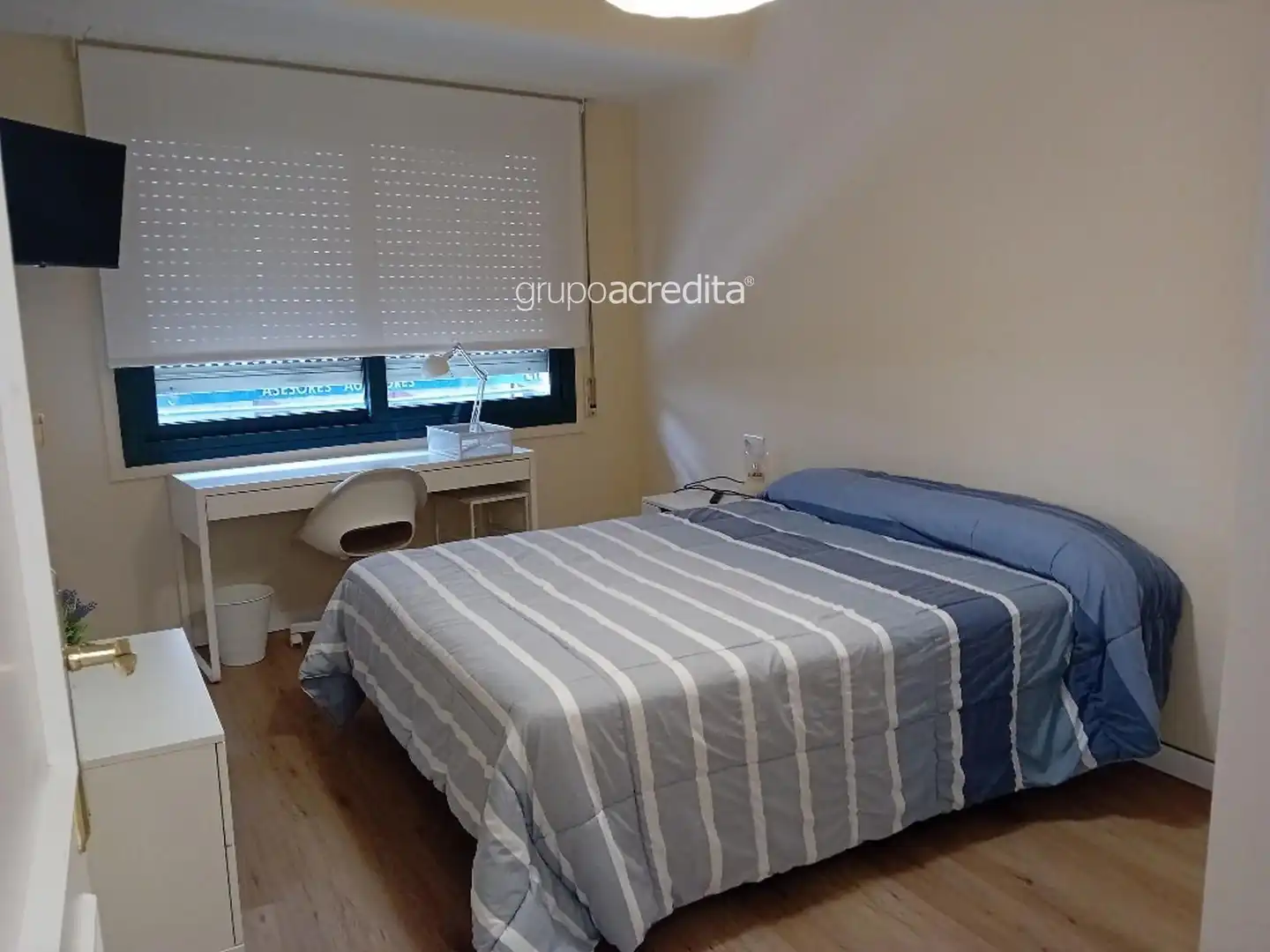 Flat for sale in Rosalía de Castro, 47, Ensanche - Sar