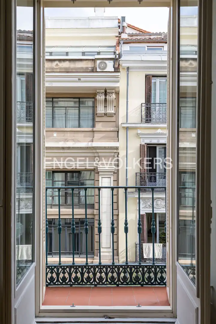 Vista exterior de Pis de lloguer en Madrid amb Aire condicionat, Calefacció i Balcó