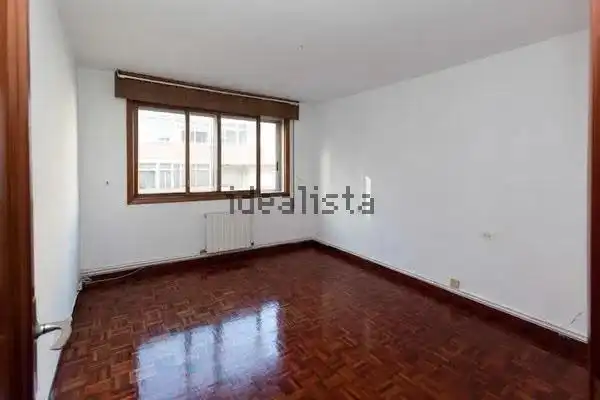 Schlafzimmer von Wohnungen zum Verkauf in Vigo  mit Abstellraum