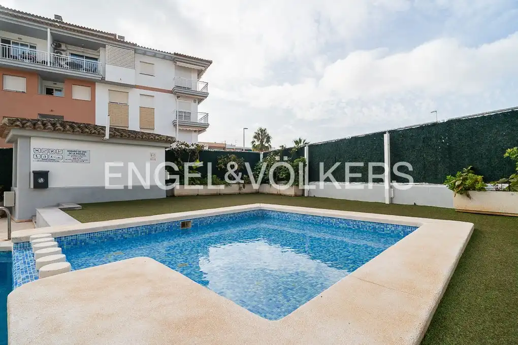 Piscina de Dúplex de lloguer en Jávea / Xàbia amb Aire condicionat, Calefacció i Jardí privat