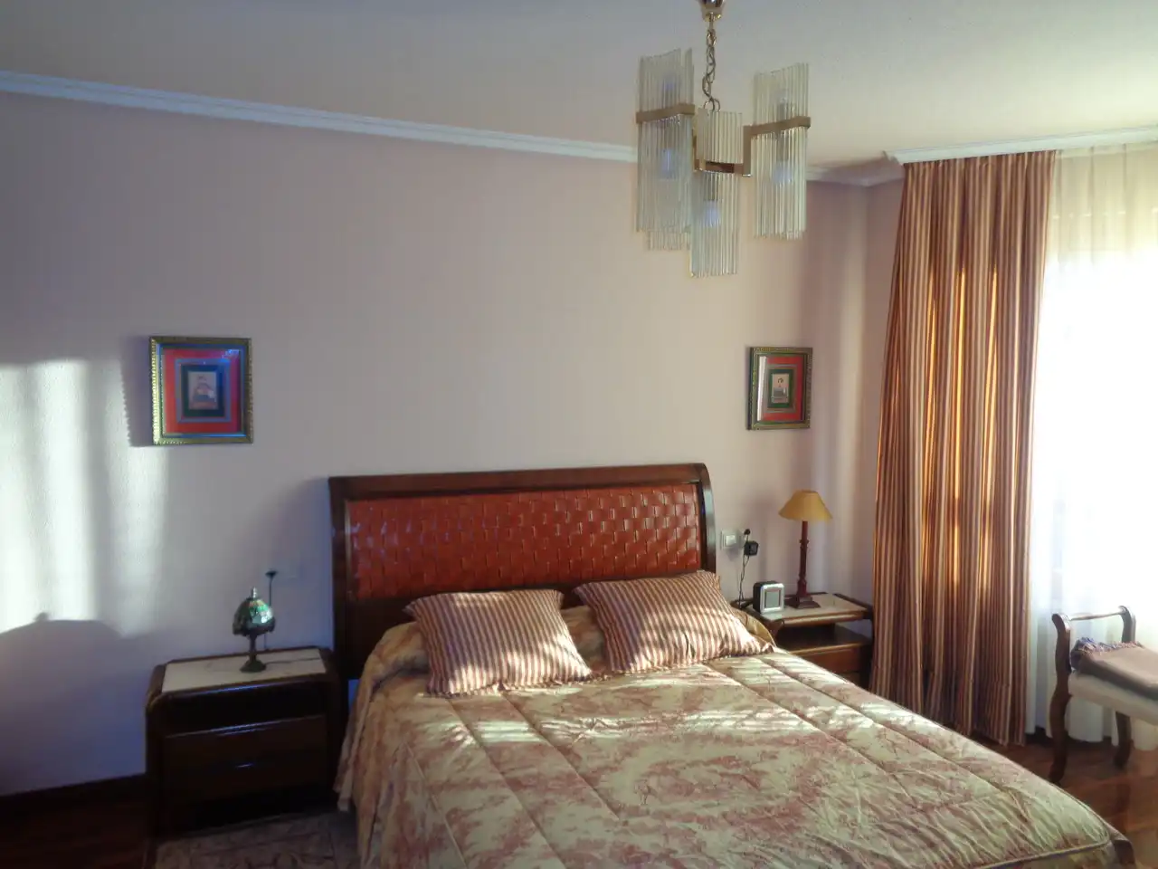 Habitación de Casa adosada en venta en Haro con Calefacción, Jardín privado y Terraza