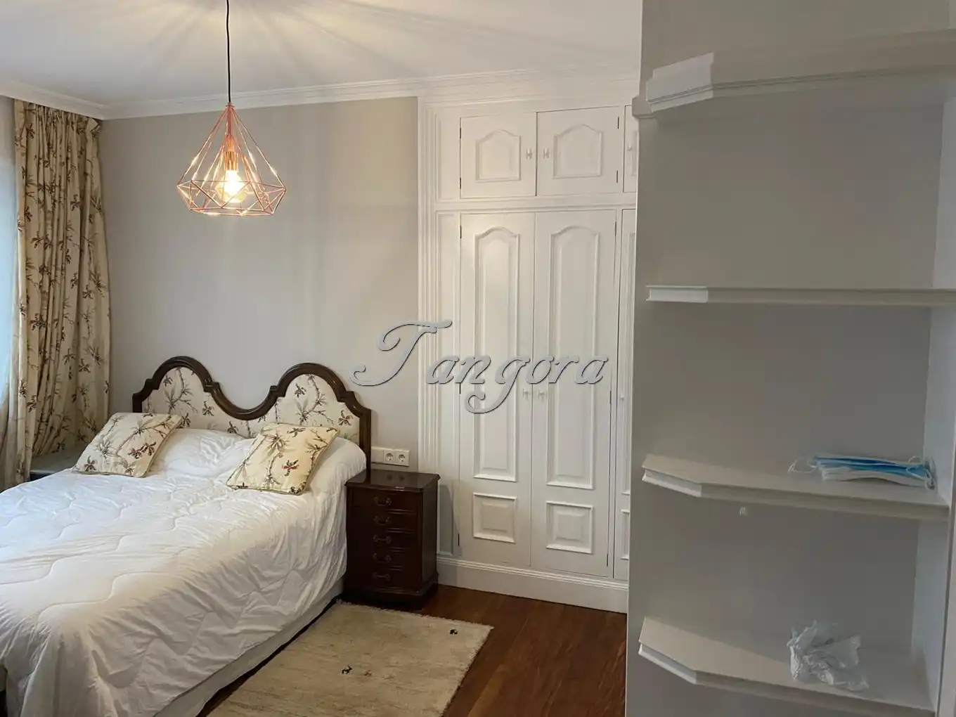 Bedroom of Attic for sale in Getxo   with Air Conditioner, Heating and Parquet flooring