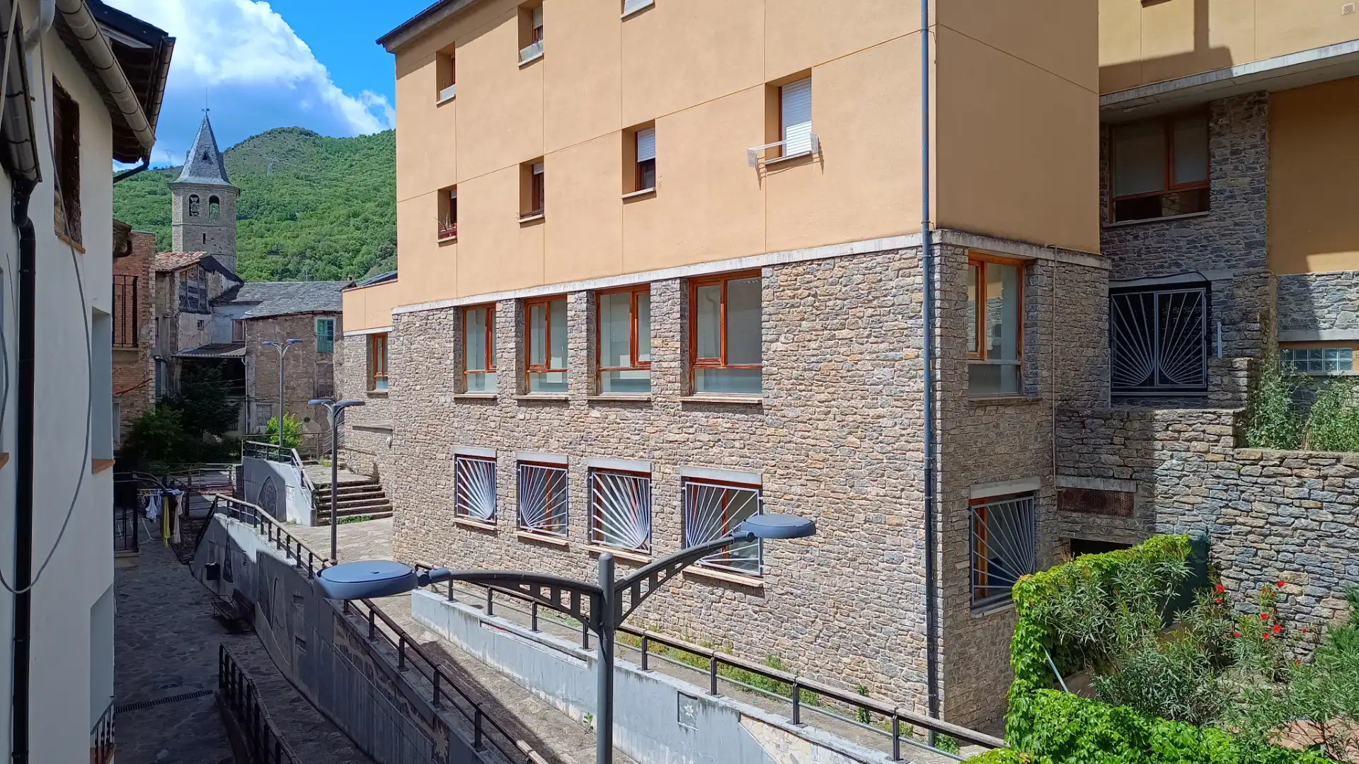 Exterior view of Flat for sale in Sort  with Heating, Furnished and Oven