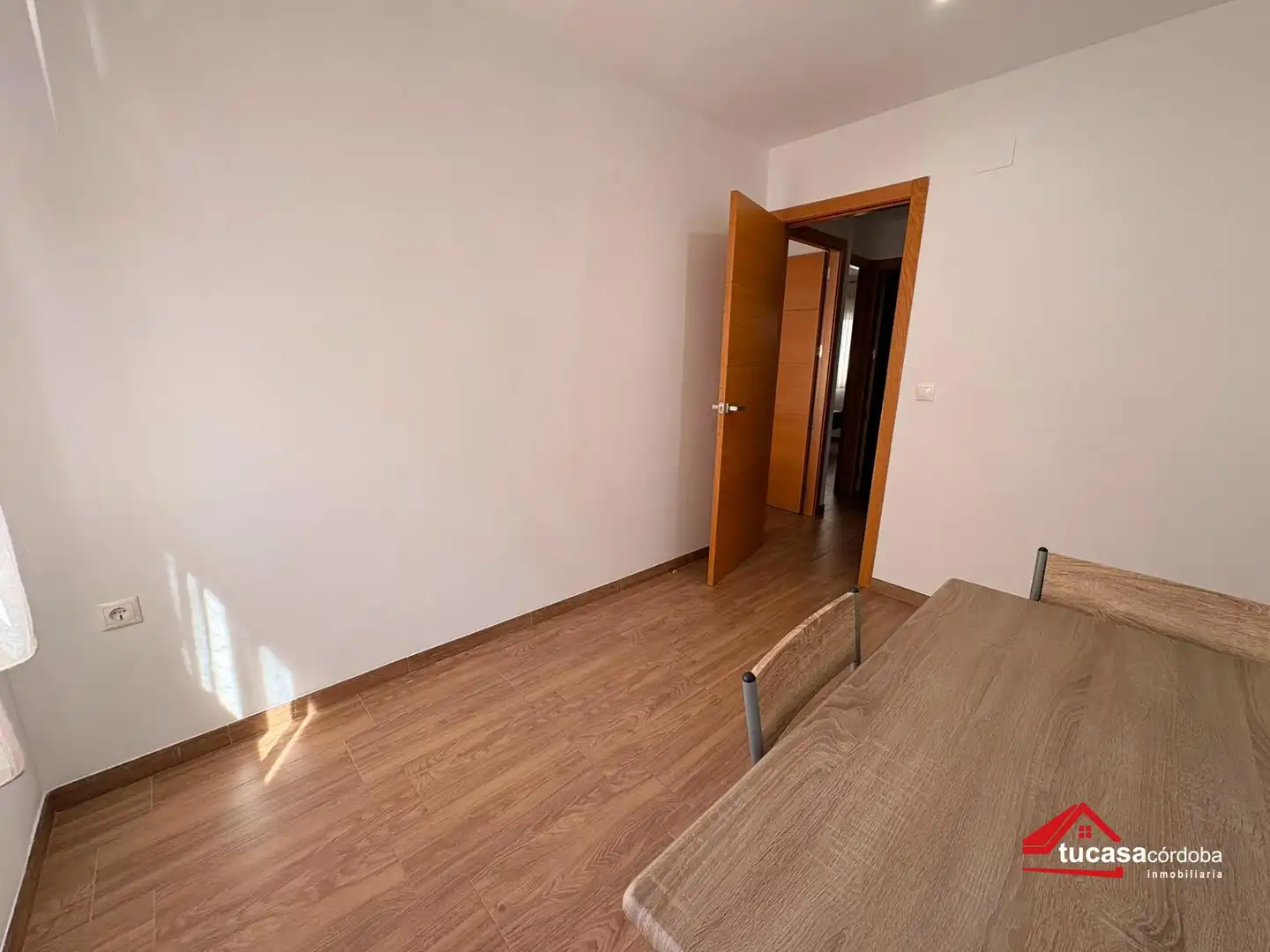 Piso de alquiler en Santa Rosa - Valdeolleros