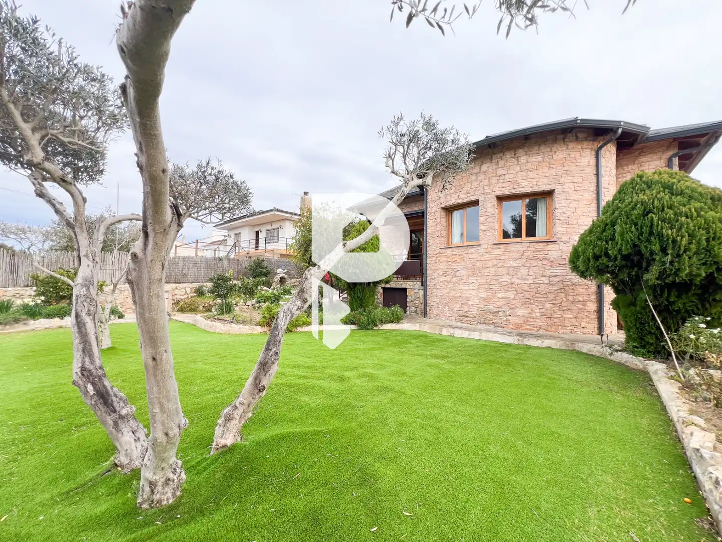 Jardí de Casa o xalet en venda en Vallirana amb Aire condicionat, Calefacció i Jardí privat