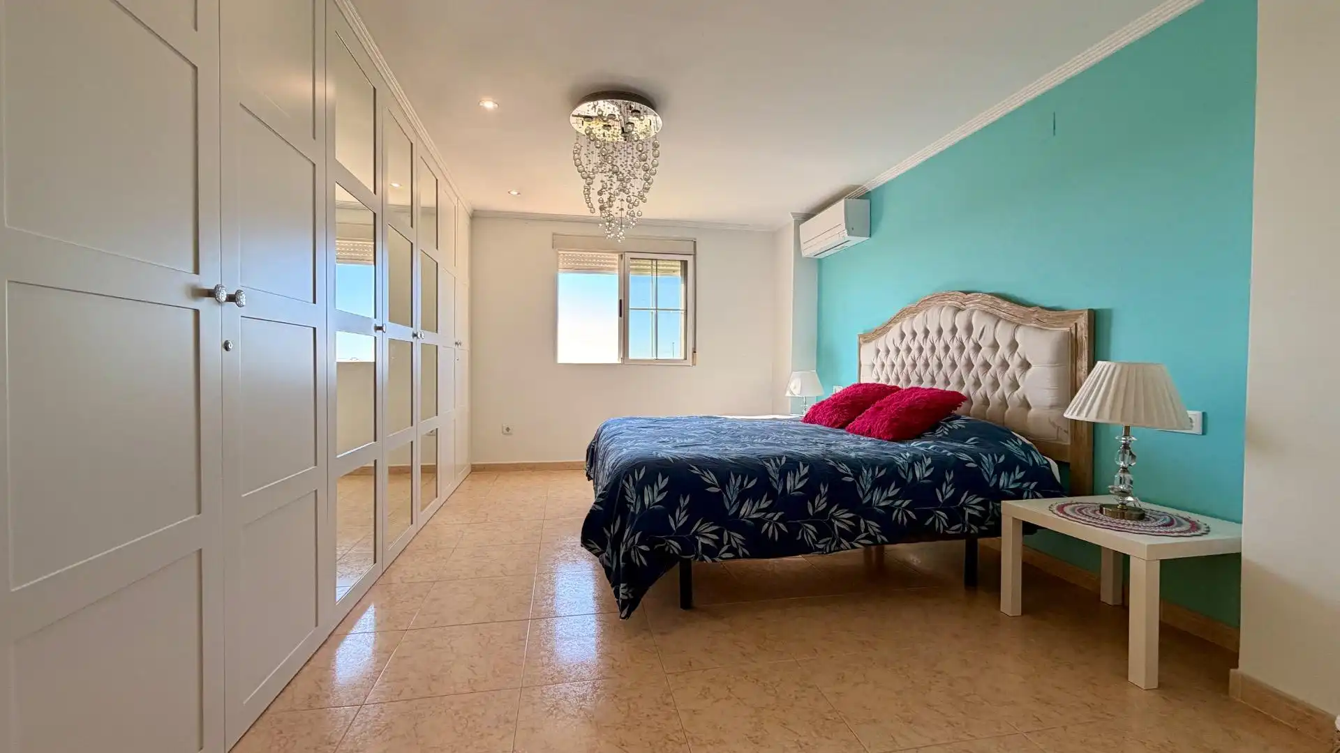 Bedroom of Houses for sale in Elche / Elx  with Air Conditioner, Heating and Terrace