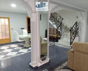 Casa o xalet en venda en  Jaén Capital amb Aire condicionat, Calefacció i Terrassa