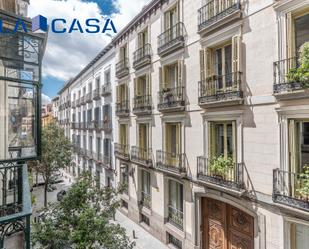 Exterior view of Flat for sale in  Madrid Capital  with Air Conditioner, Heating and Terrace