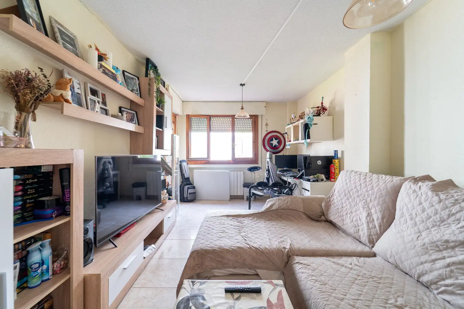 Sala de estar de Planta baja en venta en Sevilla la Nueva con Calefacción, Terraza y Amueblado