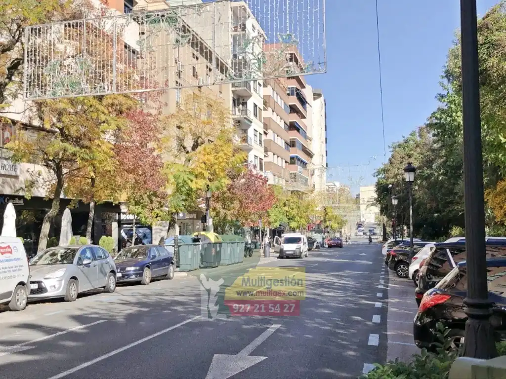 Oficina amb ascensor en venda a Centro