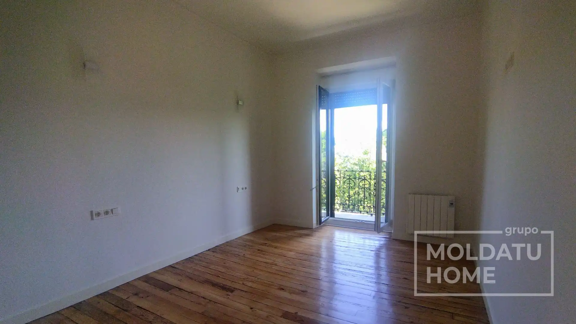 Habitación de Piso de alquiler en Donostia - San Sebastián  con Calefacción y Terraza