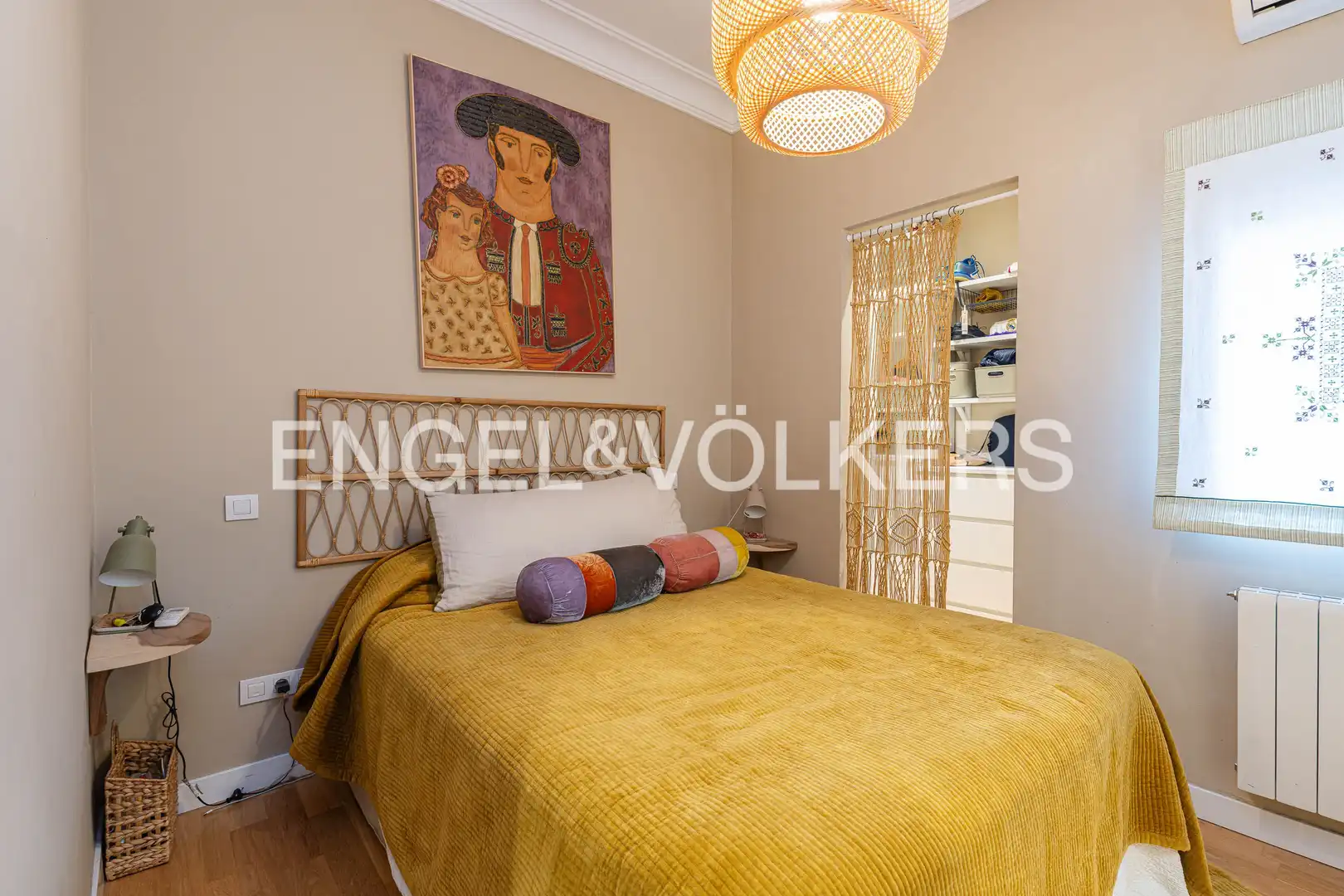 Habitación de Piso en venta en Madrid con Calefacción y Parquet